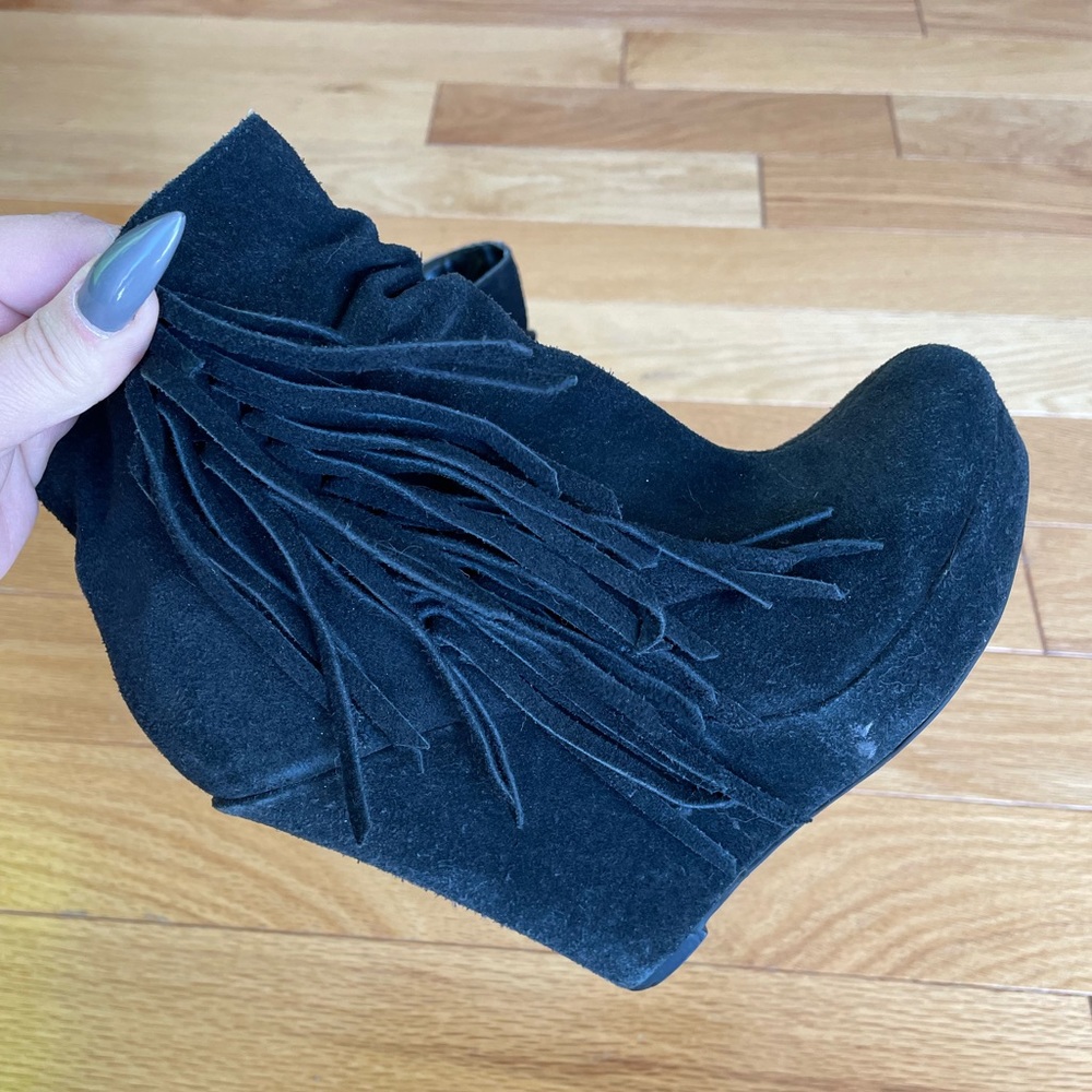 Express Fringe Ankle Boot - Picture 8 of 10
